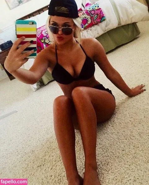 forgetsarah Onlyfans Photo Gallery 