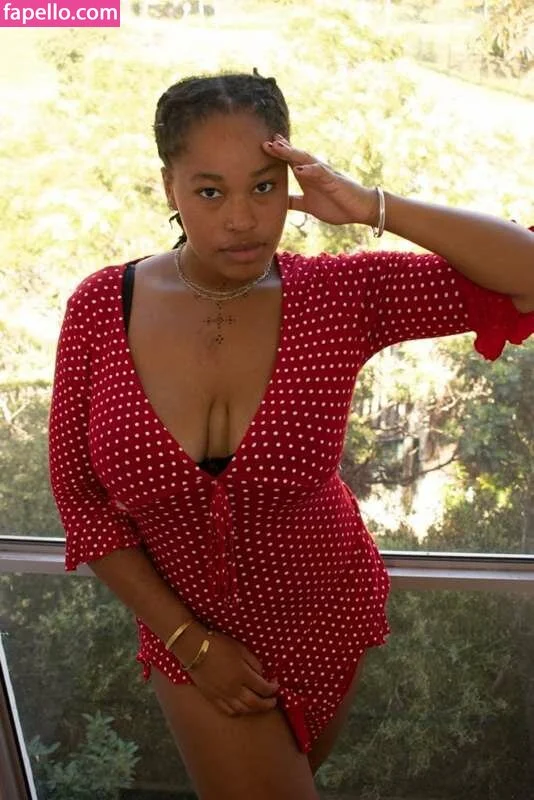 Ariel Cosmo Onlyfans Photo Gallery 