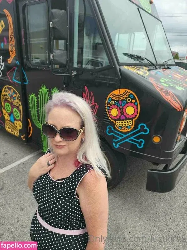 Kira Lust Onlyfans Photo Gallery 