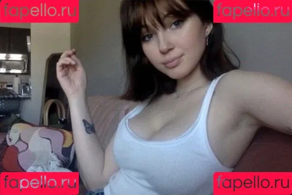soph8983/Sophie43 Onlyfans Photo Gallery 
