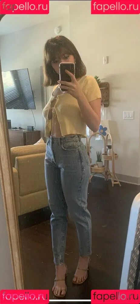 soph8983/Sophie43 Onlyfans Photo Gallery 