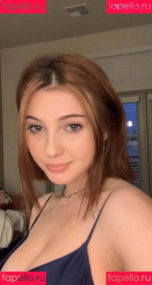 soph8983/Sophie43 Onlyfans Photo Gallery 