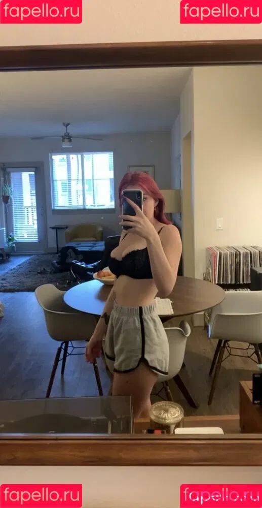 soph8983/Sophie43 Onlyfans Photo Gallery 