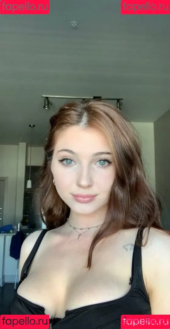 soph8983/Sophie43 Onlyfans Photo Gallery 