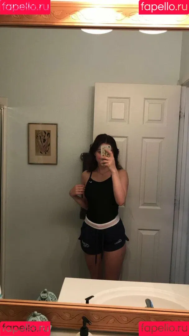 soph8983/Sophie43 Onlyfans Photo Gallery 