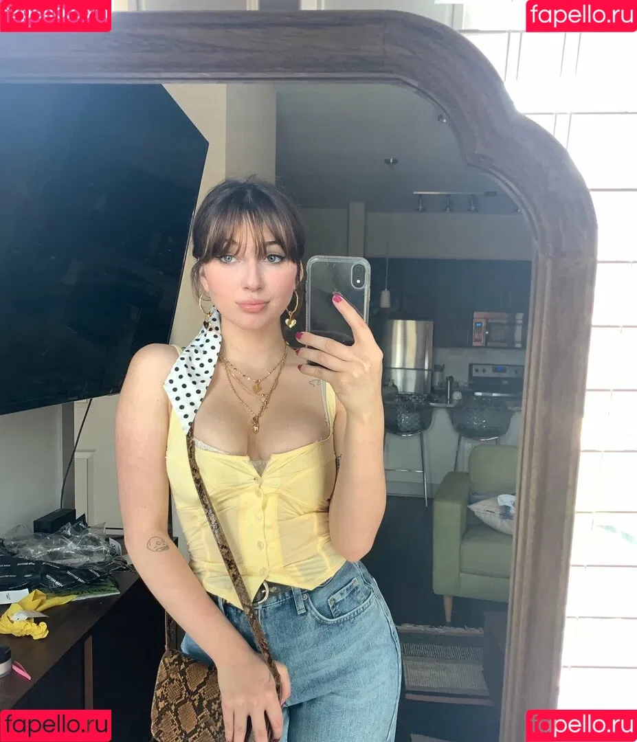 soph8983/Sophie43 Onlyfans Photo Gallery 