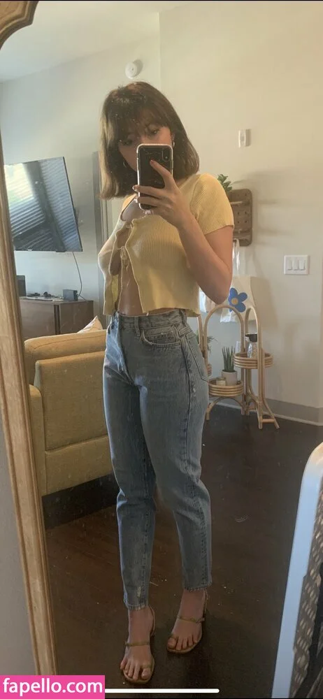 soph8983/Sophie43 Onlyfans Photo Gallery 