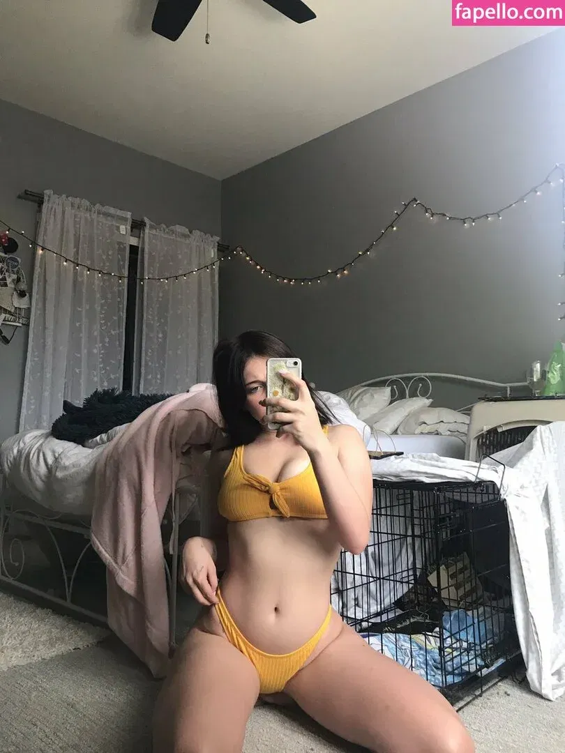 soph8983/Sophie43 Onlyfans Photo Gallery 