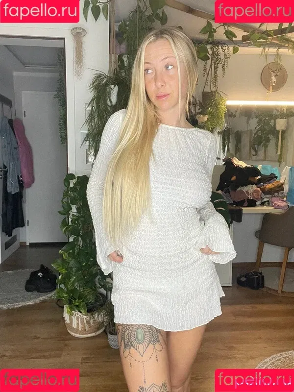 mariela_ella Onlyfans Photo Gallery 