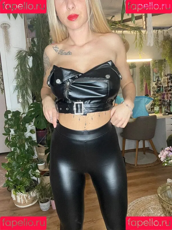 mariela_ella Onlyfans Photo Gallery 