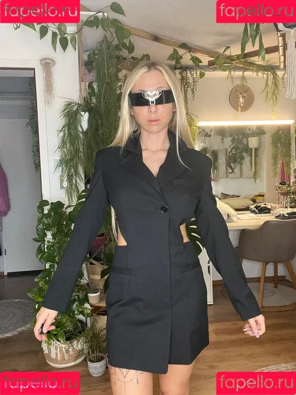 mariela_ella Onlyfans Photo Gallery 