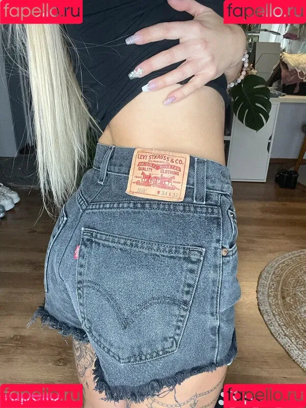 mariela_ella Onlyfans Photo Gallery 