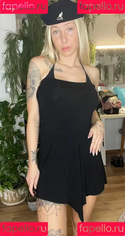 mariela_ella Onlyfans Photo Gallery 