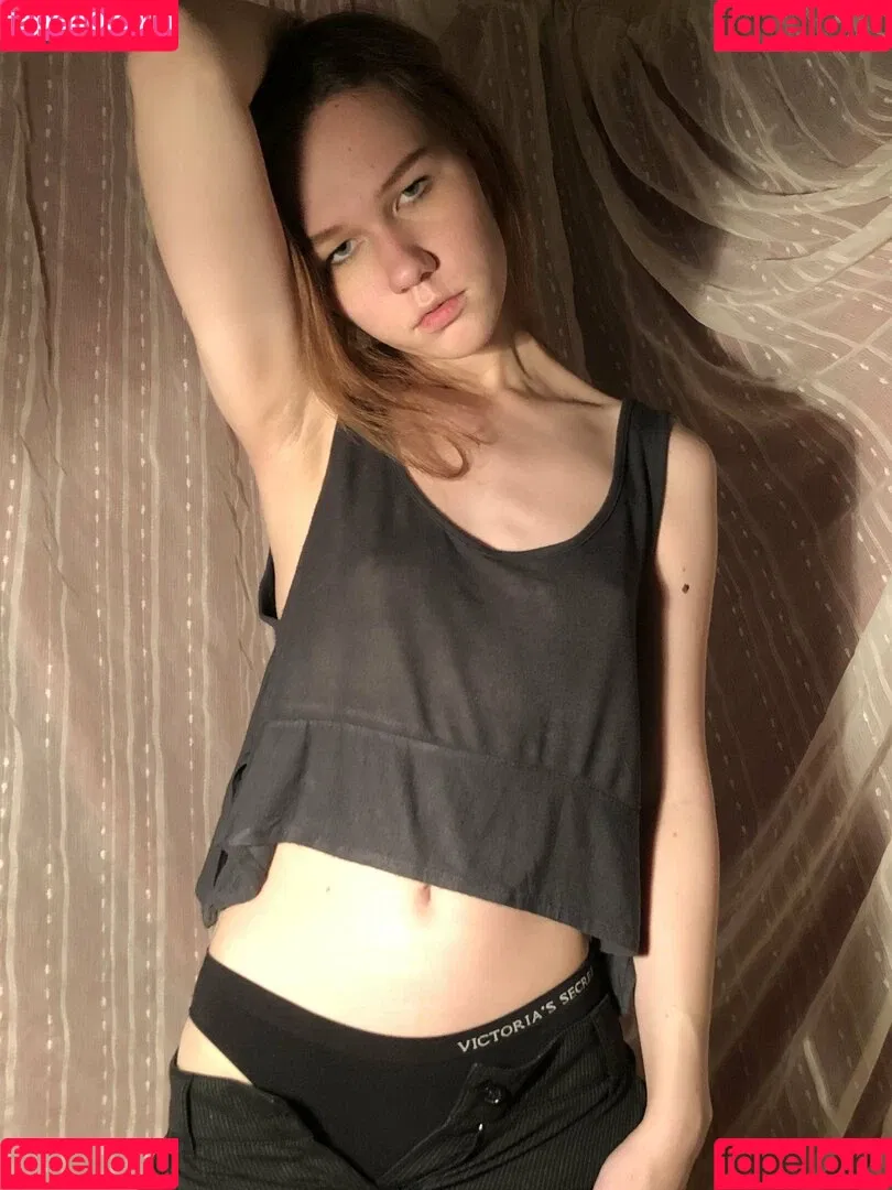 m00nscorpio Onlyfans Photo Gallery 