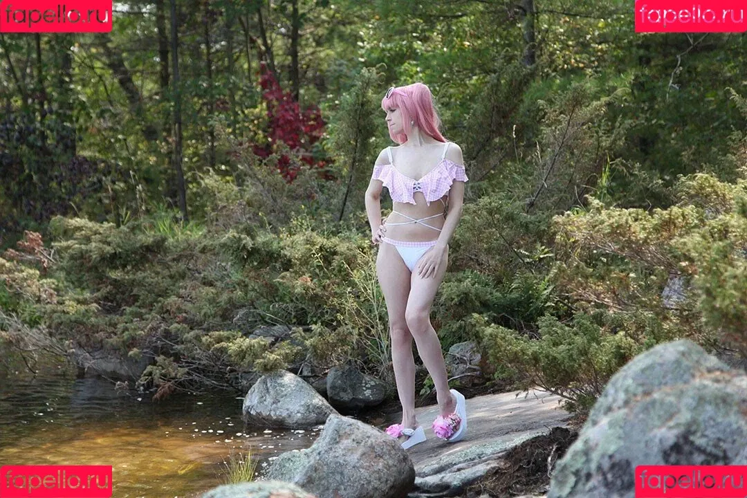 Little Finch Cosplay Onlyfans Photo Gallery 