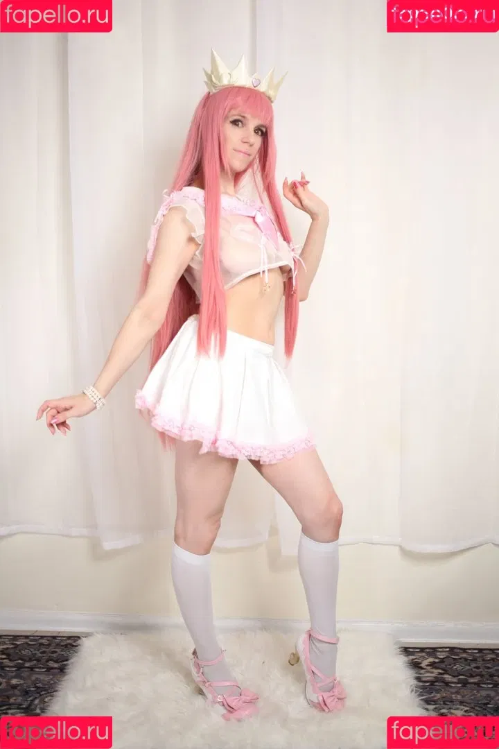 Little Finch Cosplay Onlyfans Photo Gallery 