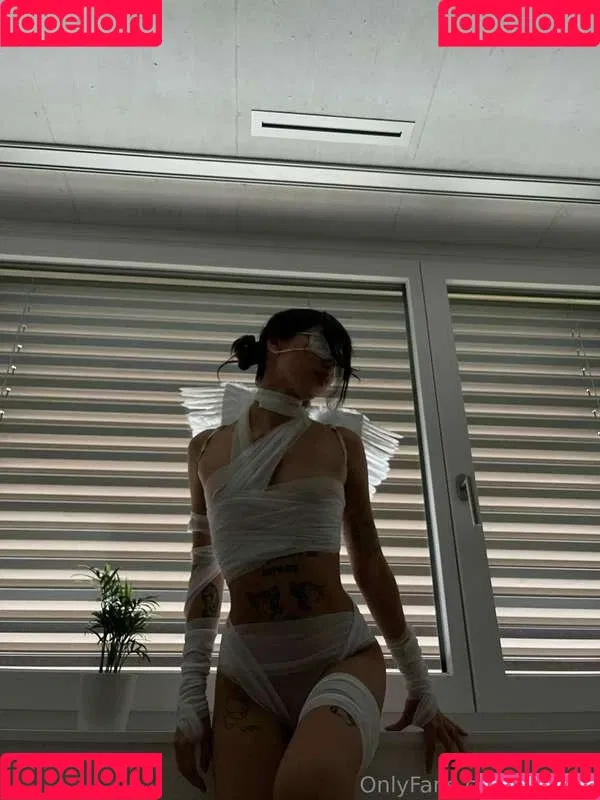 caandy Onlyfans Photo Gallery 