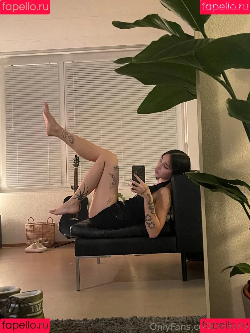caandy Onlyfans Photo Gallery 