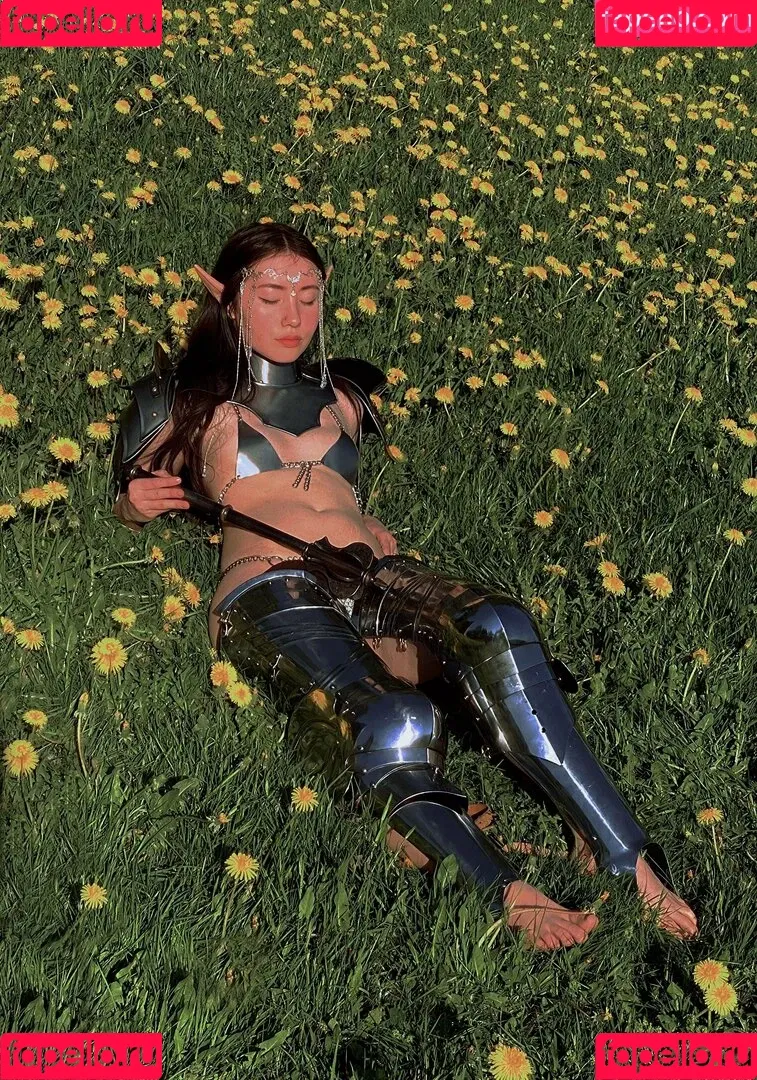 Armoured Elf Onlyfans Photo Gallery 