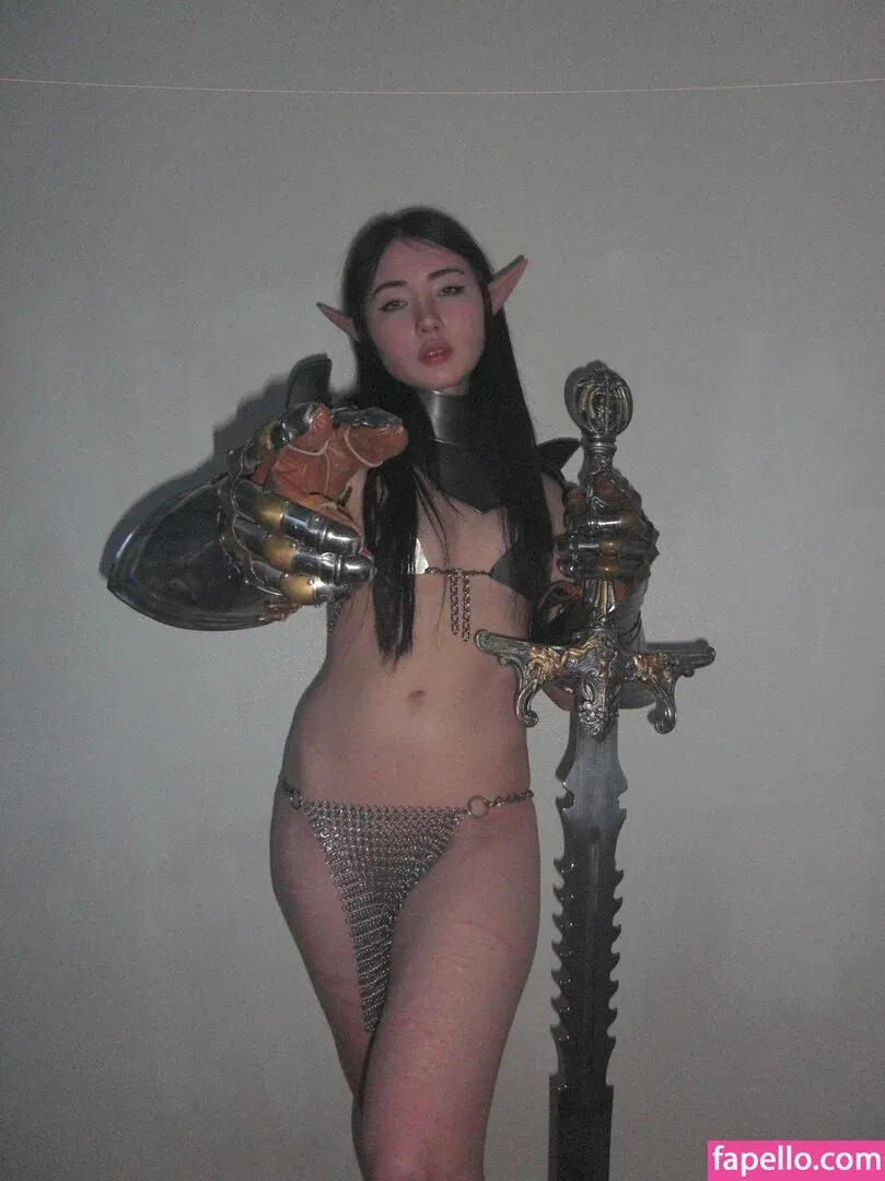 Armoured Elf Onlyfans Photo Gallery 
