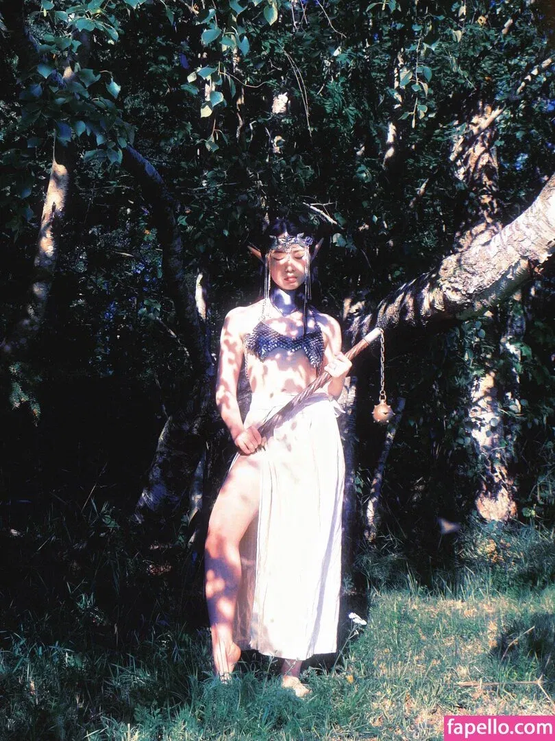 Armoured Elf Onlyfans Photo Gallery 