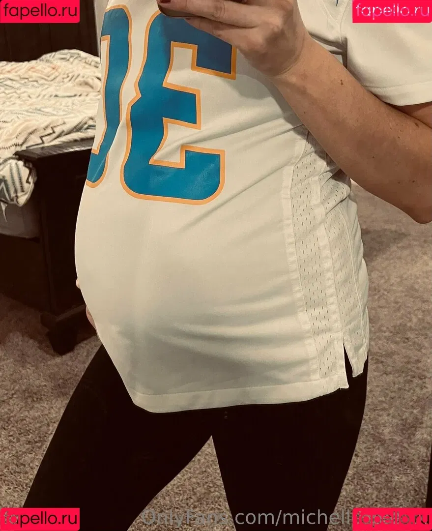 barefitmommy Onlyfans Photo Gallery 