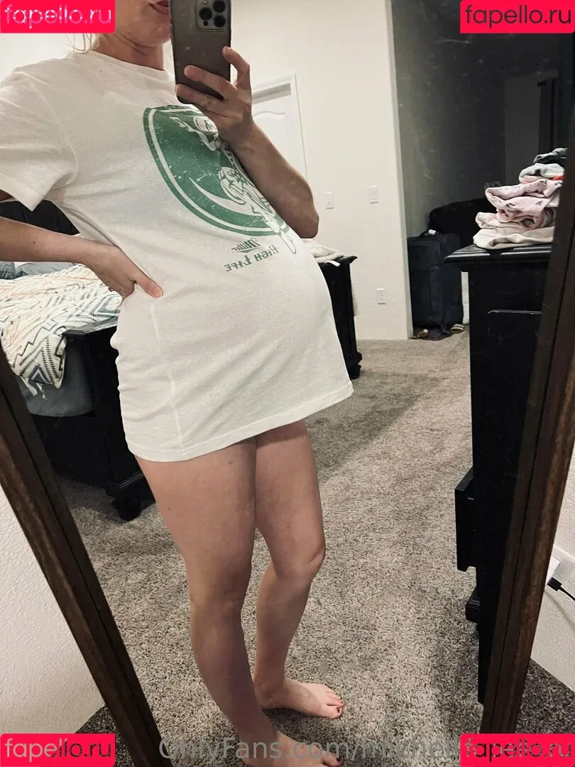 barefitmommy Onlyfans Photo Gallery 
