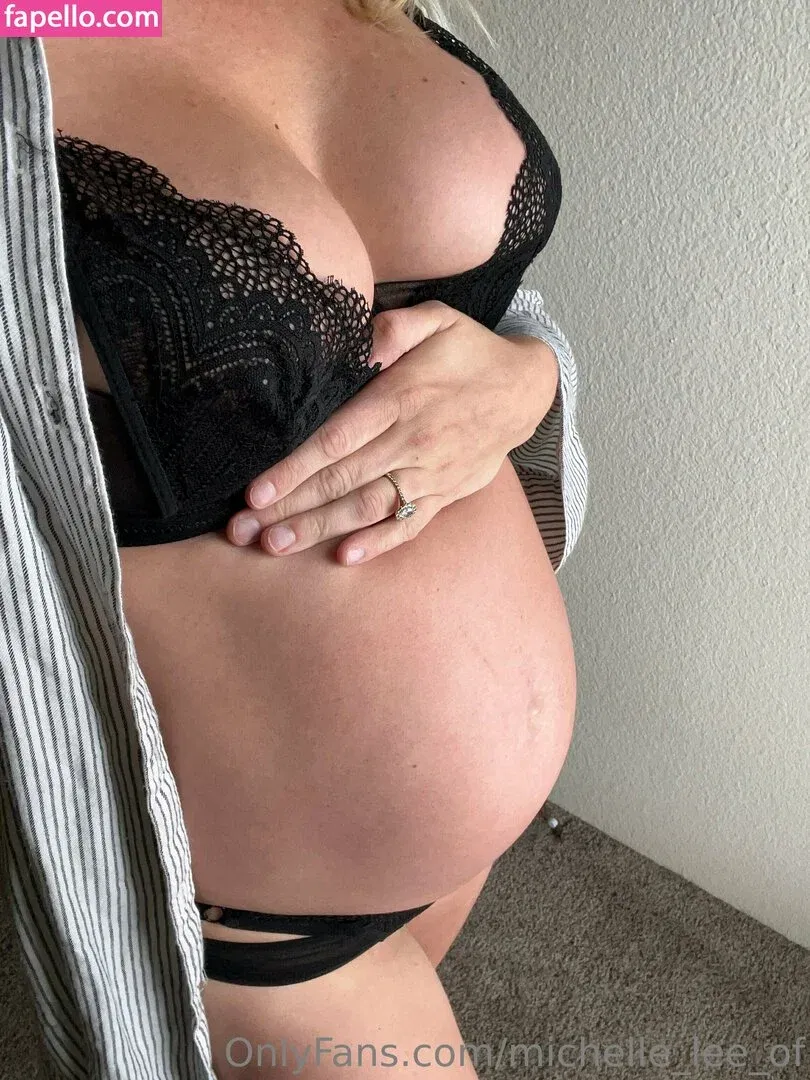 barefitmommy Onlyfans Photo Gallery 