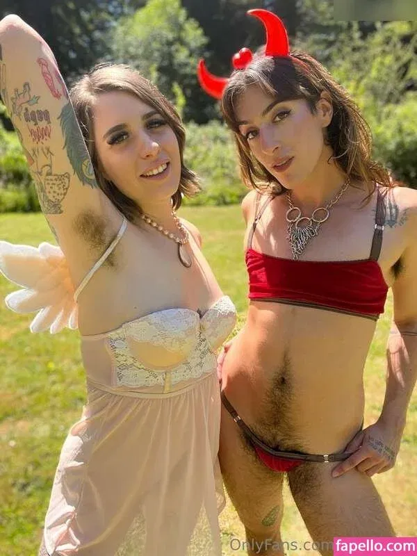 Pearl Sage Onlyfans Photo Gallery 