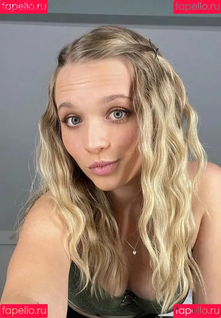 Lisa Küppers Onlyfans Photo Gallery 