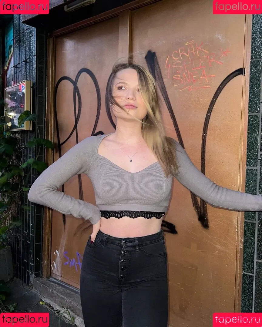Lisa Küppers Onlyfans Photo Gallery 