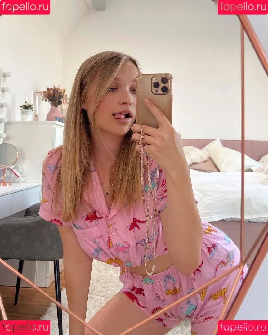 Lisa Küppers Onlyfans Photo Gallery 
