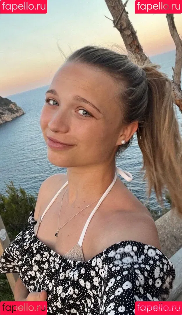 Lisa Küppers Onlyfans Photo Gallery 