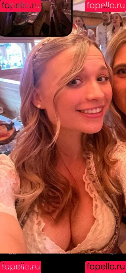 Lisa Küppers Onlyfans Photo Gallery 