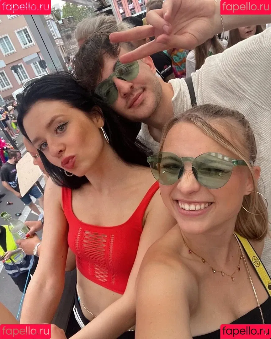 Lisa Küppers Onlyfans Photo Gallery 