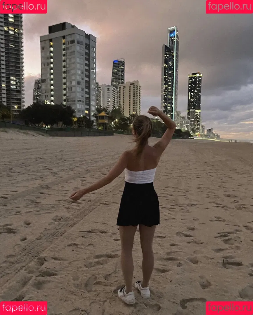 Lisa Küppers Onlyfans Photo Gallery 