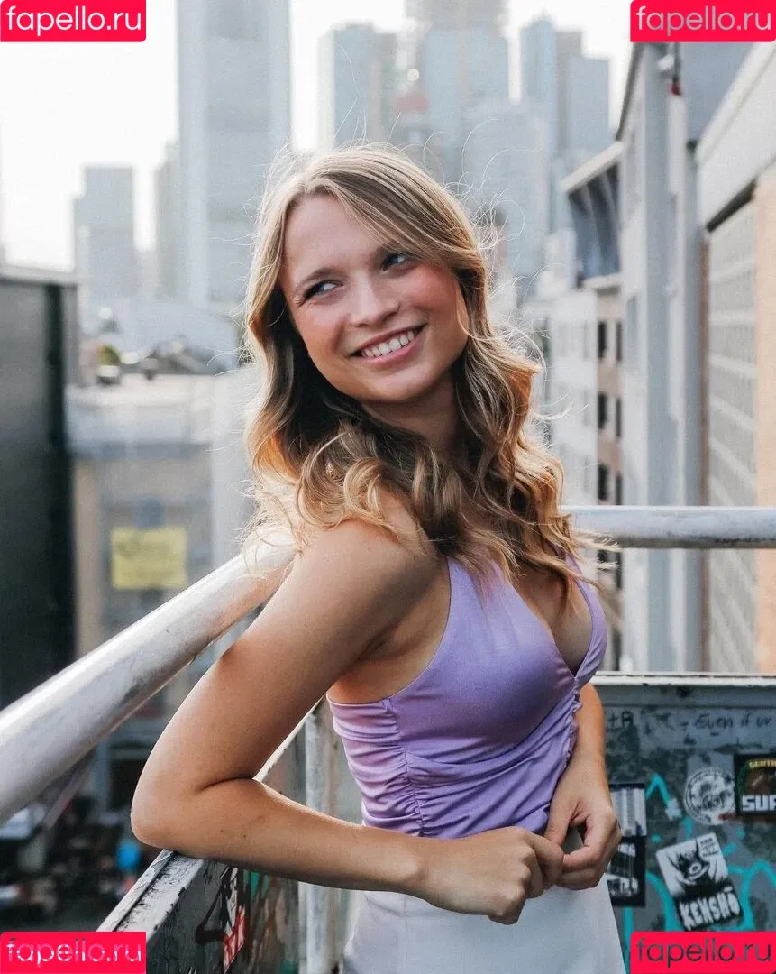 Lisa Küppers Onlyfans Photo Gallery 