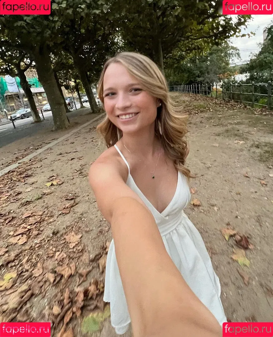 Lisa Küppers Onlyfans Photo Gallery 