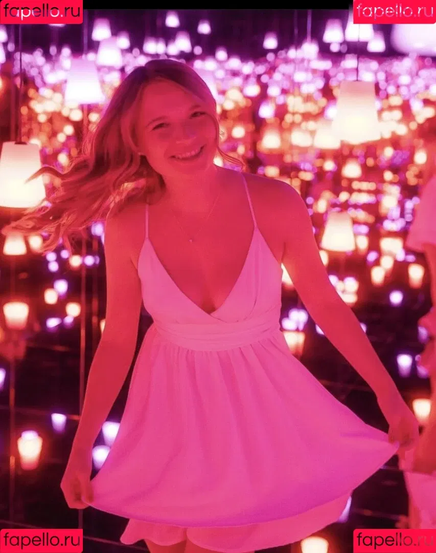 Lisa Küppers Onlyfans Photo Gallery 