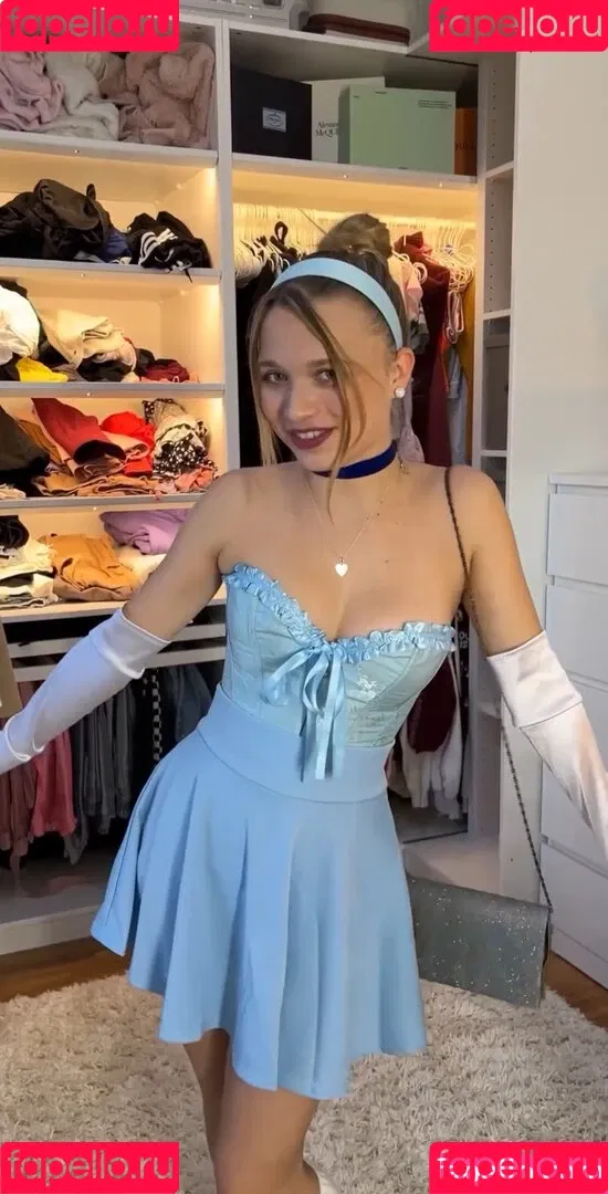 Lisa Küppers Onlyfans Photo Gallery 