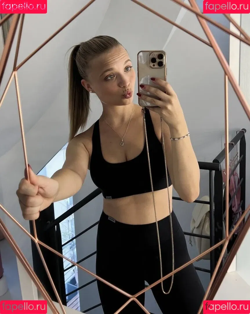 Lisa Küppers Onlyfans Photo Gallery 