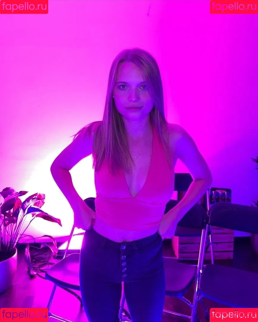 Lisa Küppers Onlyfans Photo Gallery 