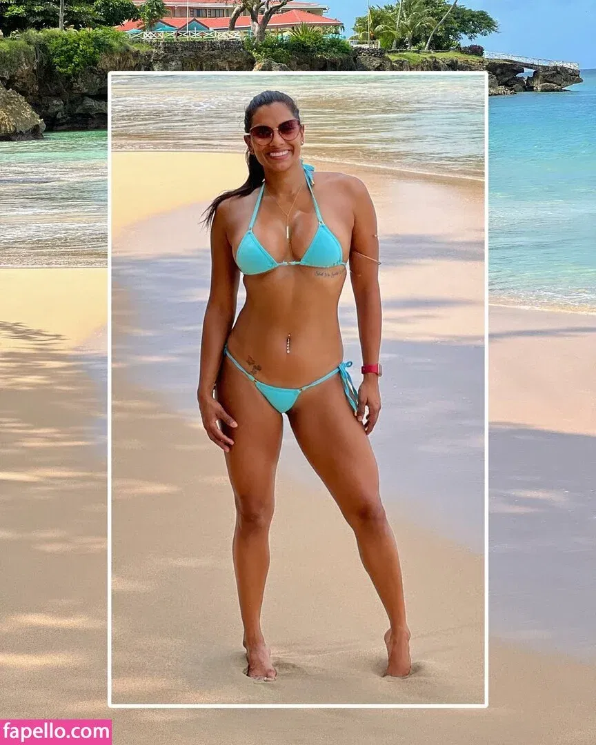 April Suraj Onlyfans Photo Gallery 