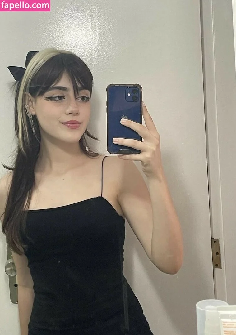 aangelarrochista Onlyfans Photo Gallery 