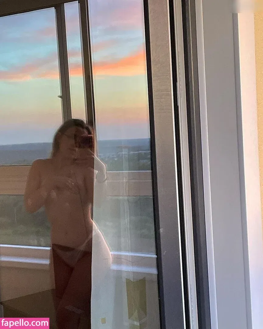 curly_decency Onlyfans Photo Gallery 