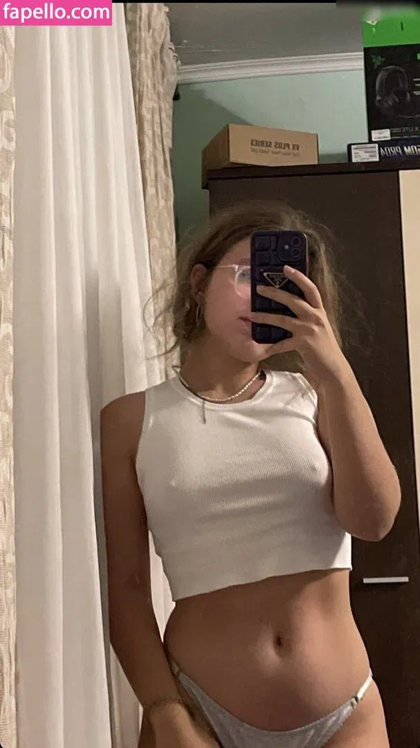 curly_decency Onlyfans Photo Gallery 