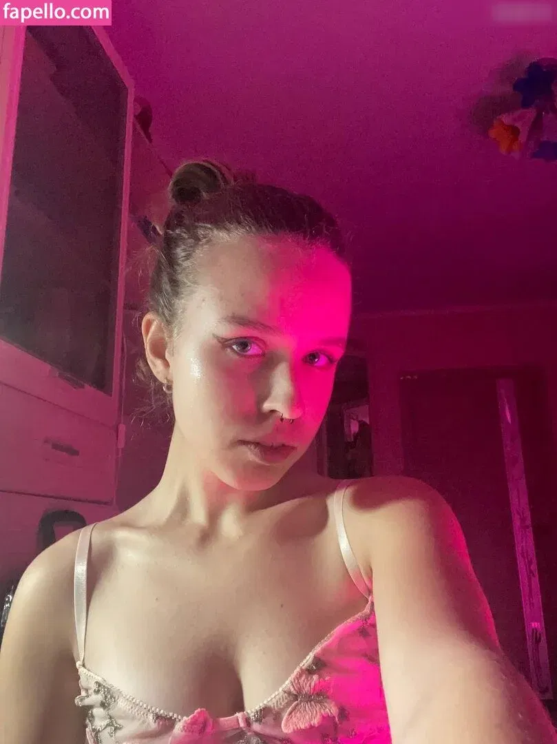 curly_decency Onlyfans Photo Gallery 