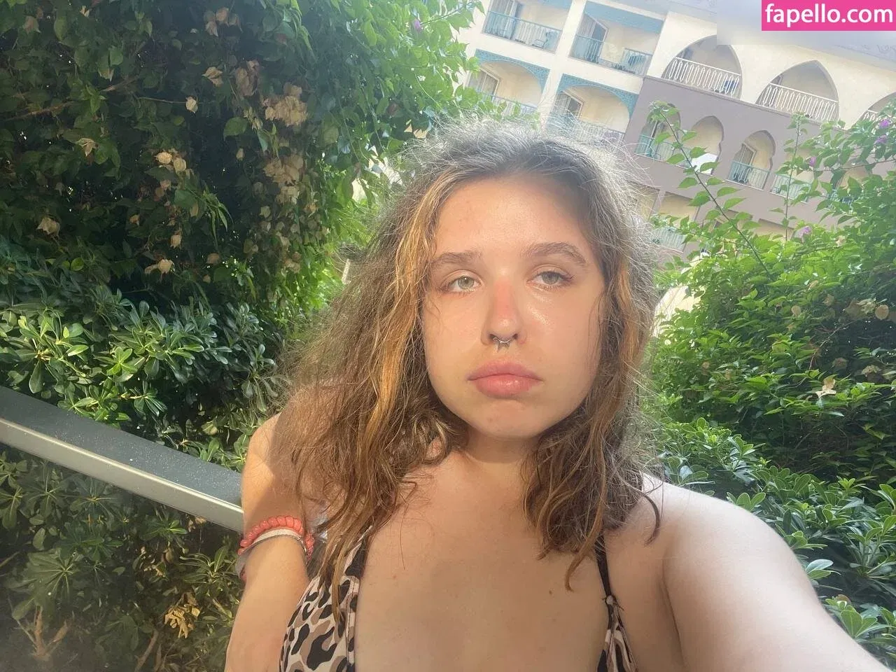 curly_decency Onlyfans Photo Gallery 