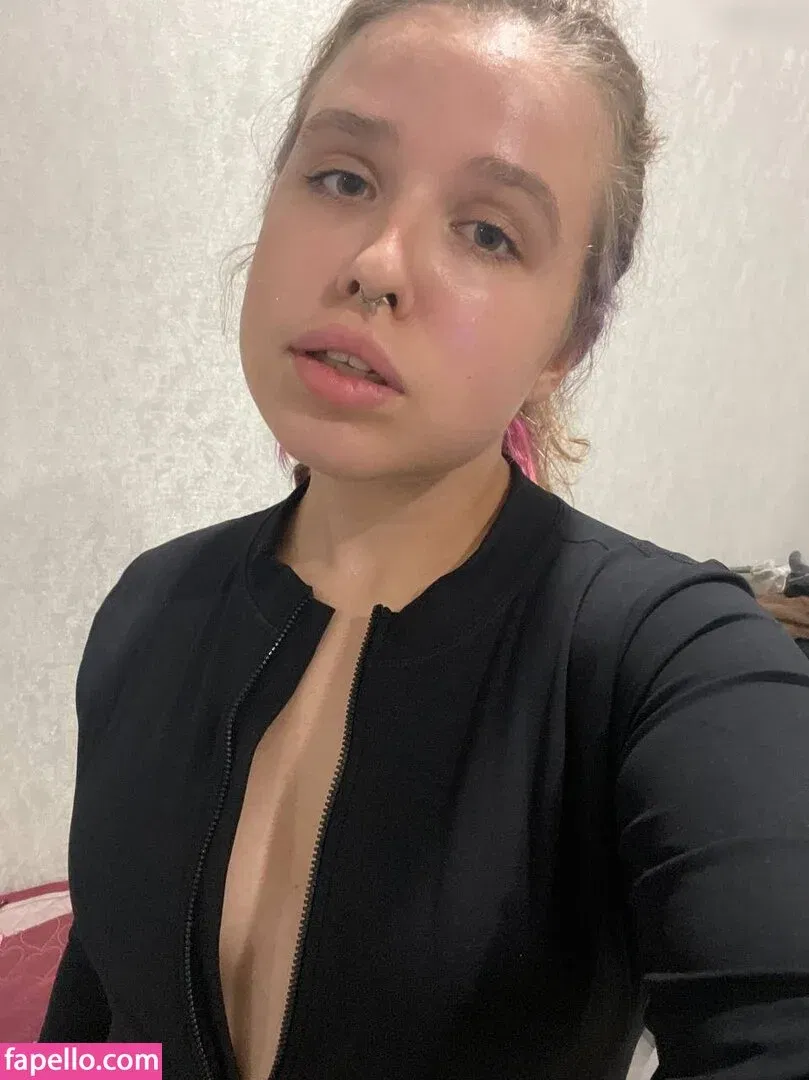 curly_decency Onlyfans Photo Gallery 