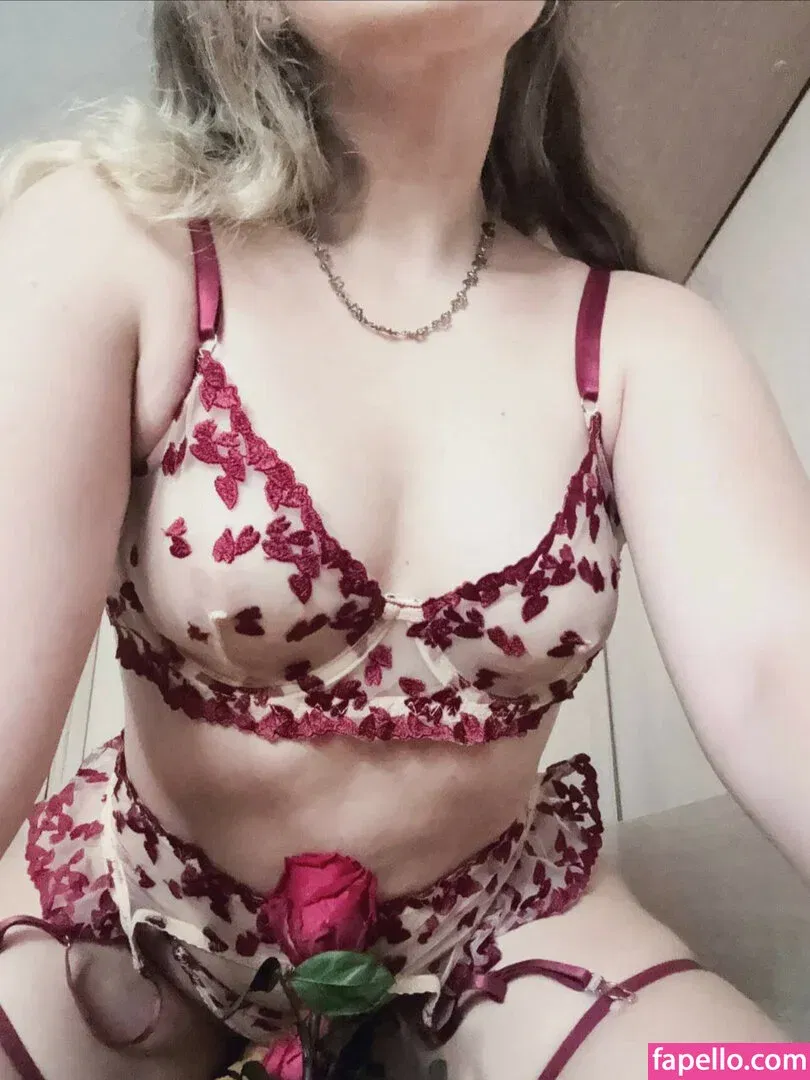 curly_decency Onlyfans Photo Gallery 